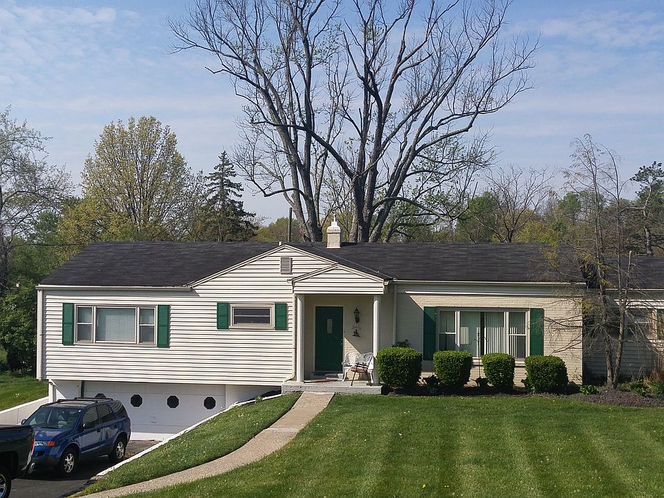 1st image of 3029 Brookwood Dr