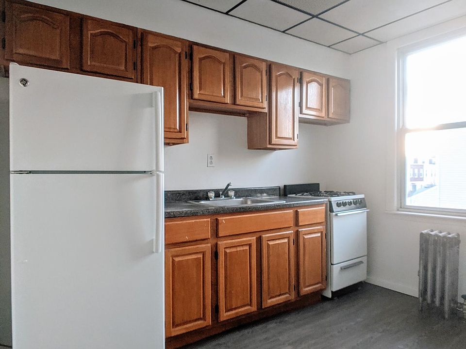 1st image of 6202 62nd Ave #2
