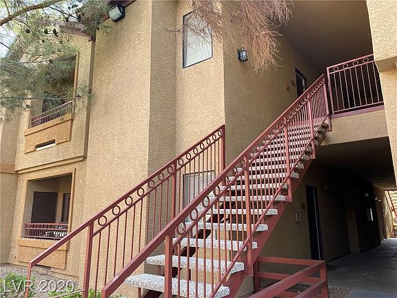 3rd image of 8250 N Grand Canyon Dr Unit 2173
