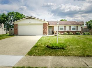 1014 Meadowrun Rd, Englewood, OH 45322