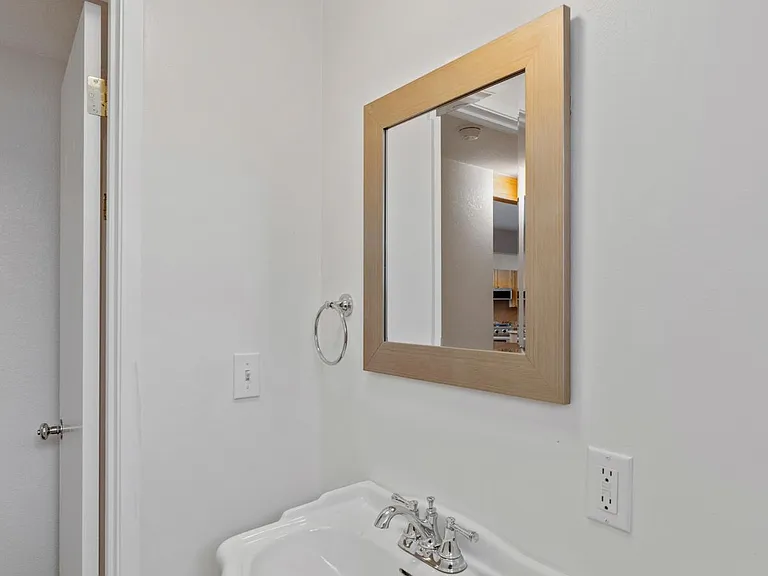 1524 Pacific Ave #B — Photo 34