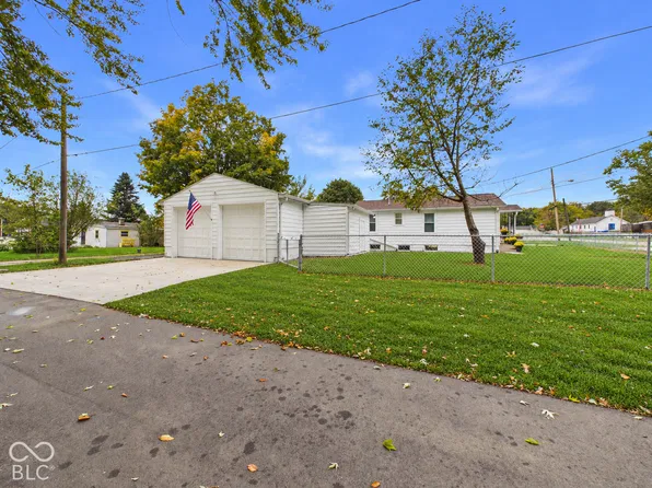 1702 B St, Anderson, IN 46016
