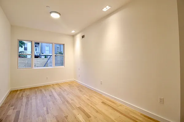 Rented by Superior Homes | media 21