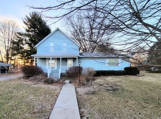 520 S Main St, Roseville, IL 61473