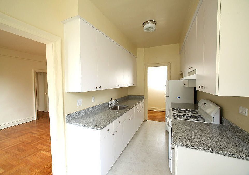 1st image of 12360 83rd Ave APT 4S