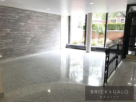 Rented by BRICK & GALO REALTY CORP | media 9
