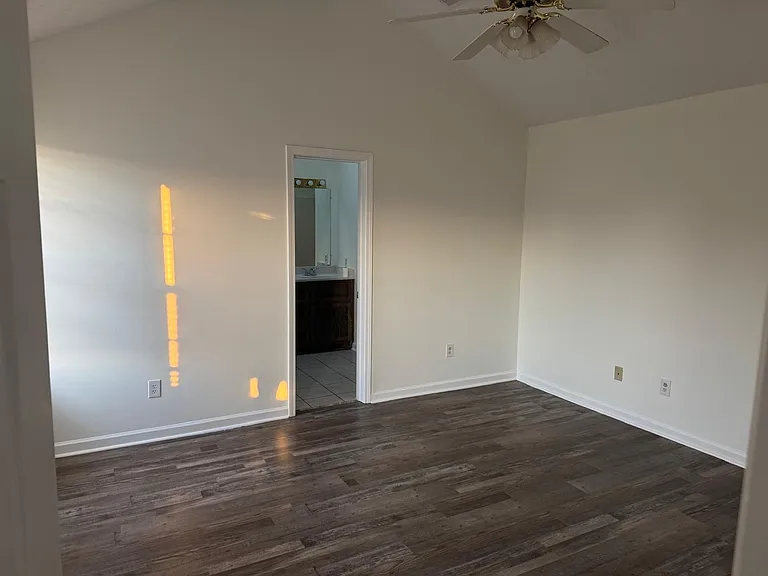 136 Pennington Pl — Photo 5