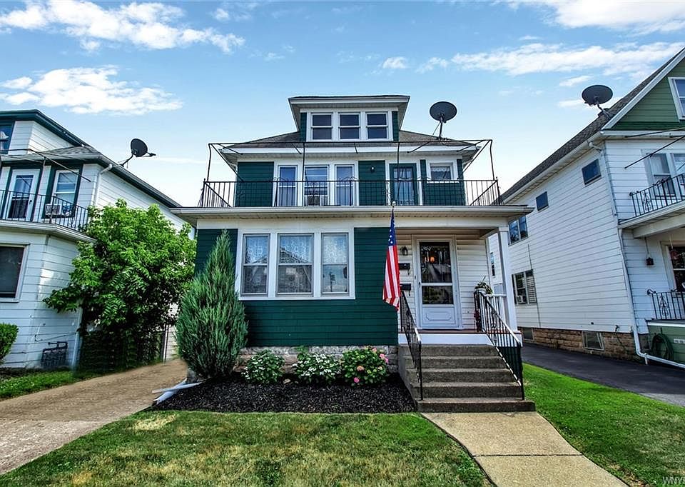 1st image of 174 Avery Ave