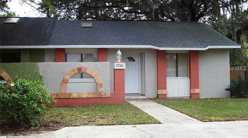 1st image of 2206 Lancewood Ct