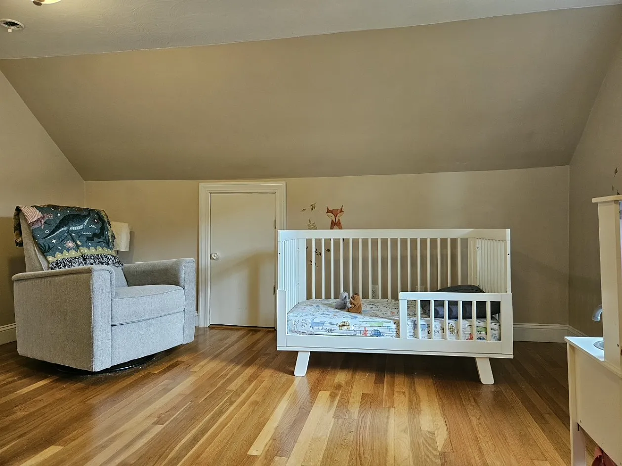3 bed, 1900 sqft, $3,850 — Photo 4