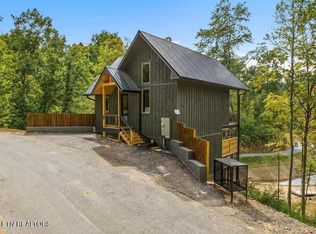 220 Jolene Way, Sevierville, TN 37876