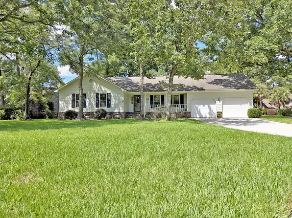 105 Shelton Ln, Goose Creek, SC 29445