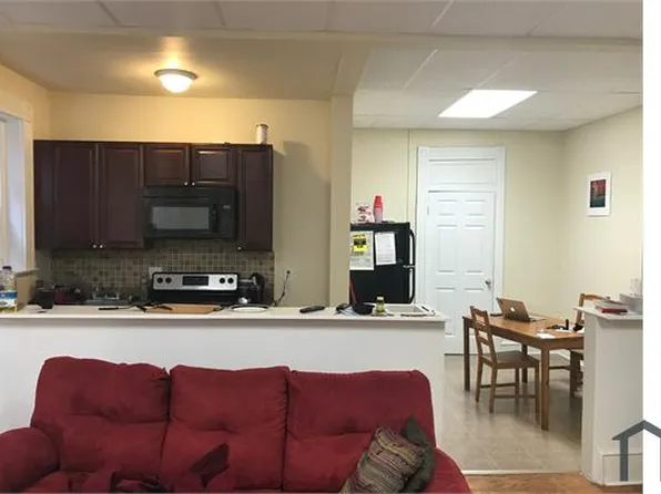 4212 Parkside Ave #3, Philadelphia, PA 19104