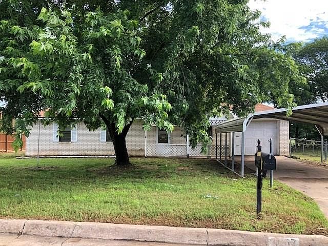 1st image of 2907 Martha Dr