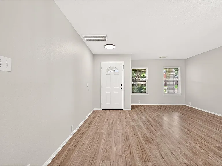 15007 Sugar Sands Dr — Photo 5