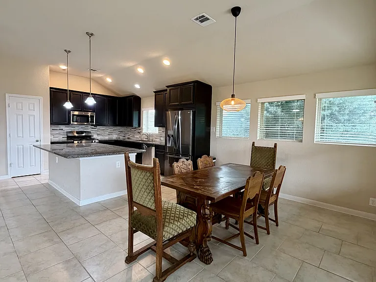 646 Ridge Lawn Dr — Photo 17