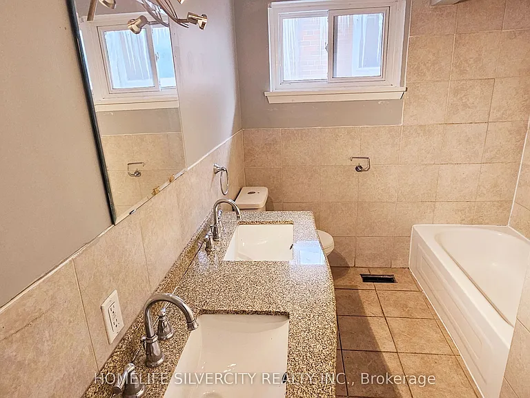 31 Windermere Ct #UPPER — Photo 21