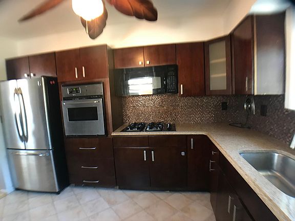 4th image of 132 Vredenburgh Ave