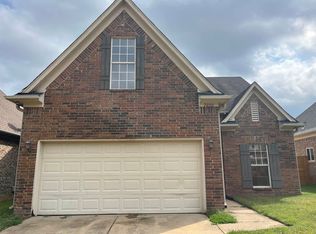 7020 N Wynne Ridge Dr, Cordova, TN 38016