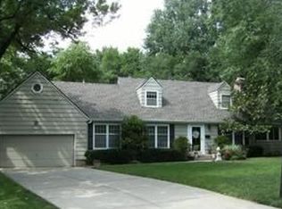 2200 W 85th Ter, Leawood, KS 66206