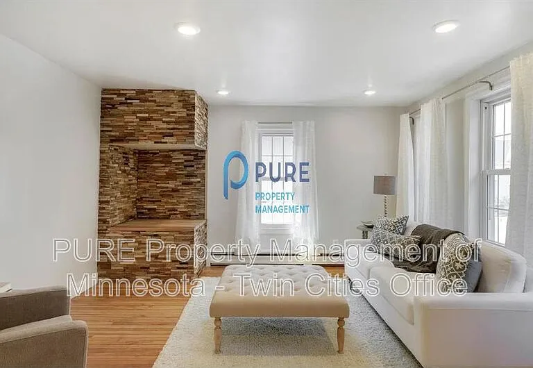 2549 Aldrich Ave S #2 — Photo 4