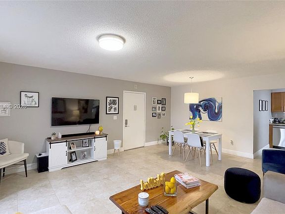 3rd image of 7975 SW 86th St APT 206