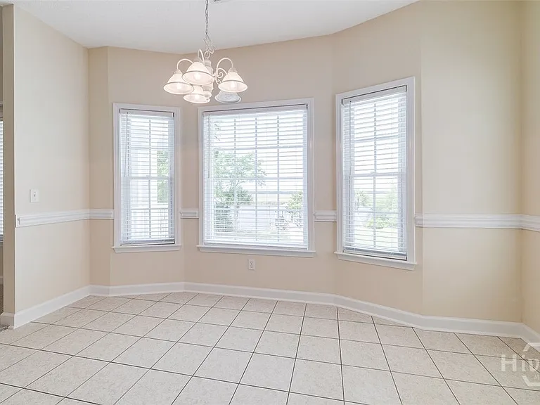 886 Waterford Landing Rd — Photo 9