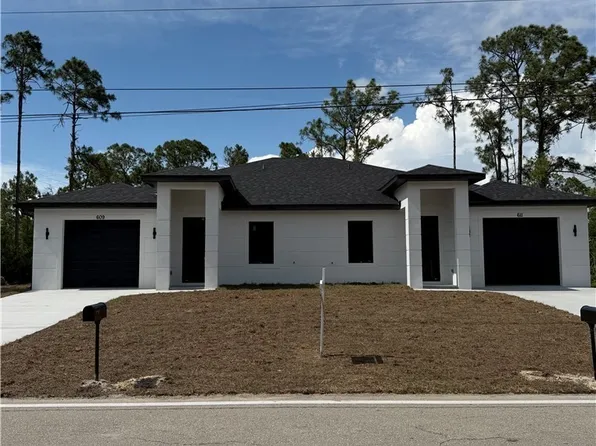 609 E 12th St, Lehigh Acres, FL 33972