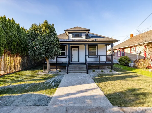 1131 S 6th Street, Mount Vernon, WA 98273