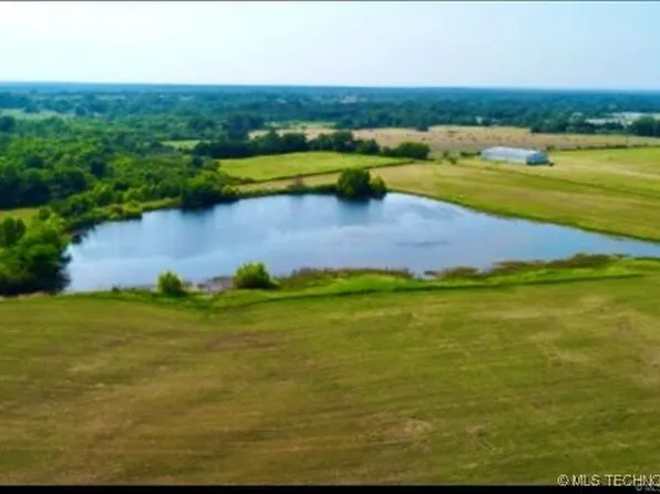 9220 E 9th St, Cushing, OK 74023