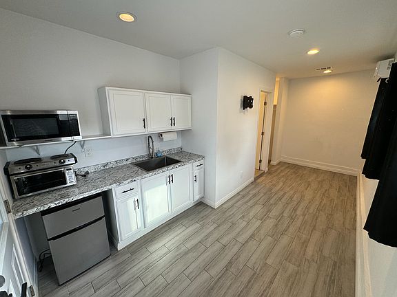 4th image of 4150 Massachusetts Ave