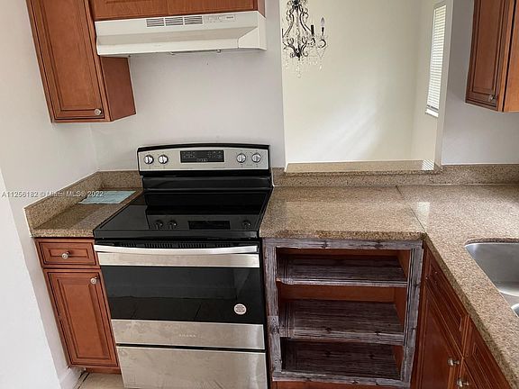 3rd image of 1001 SW 80th Ave APT B