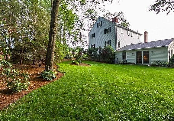 4th image of 16 Bowman Ln