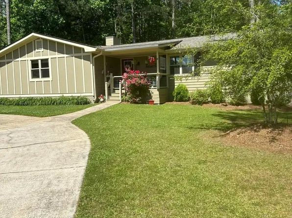 1339 Southgate Dr, Villa Rica, GA 30180
