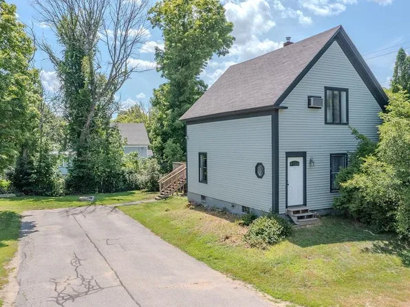 55 Charles Street, Milton, NH 03851