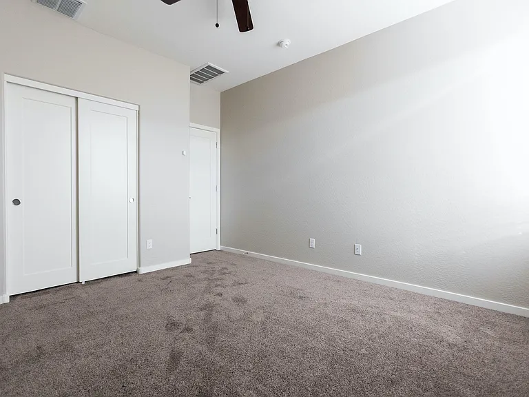 2335 E Utopia Rd #4 — Photo 10