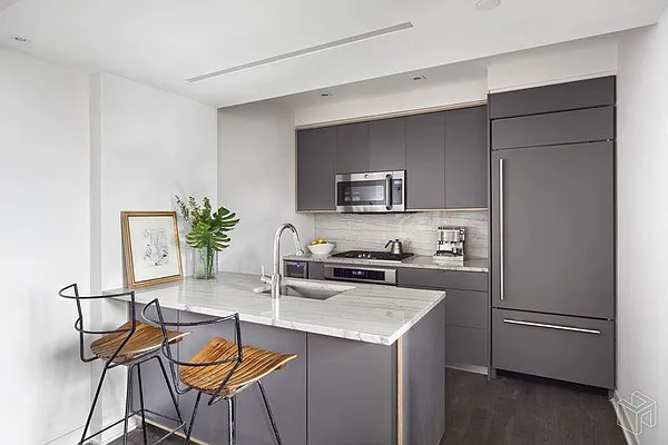 Sold by Halstead Real Estate | media 15