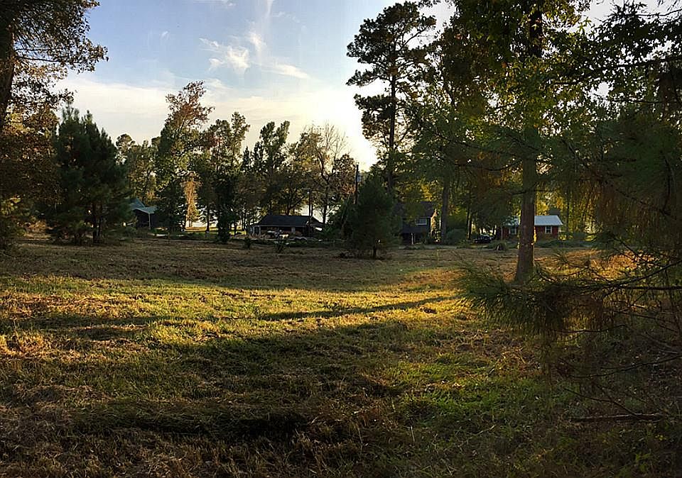 1st image of 0 Dogwood Ln