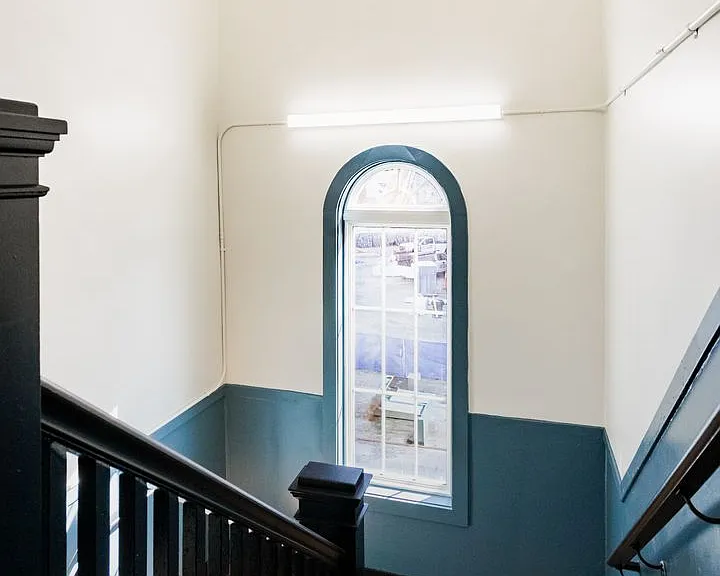 Sterling Apartments — Photo 24
