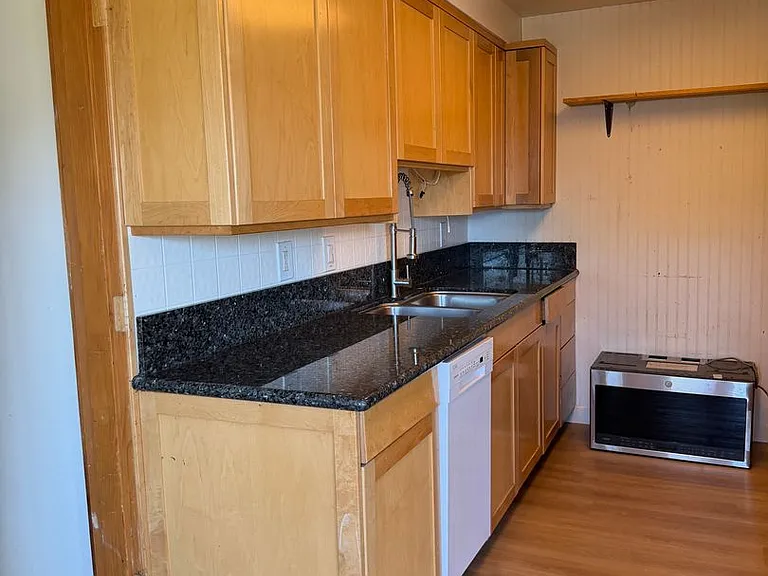 602 Ash Ave — Photo 10