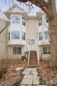 277 W Whispering Oaks Ln, Round Lake, IL, 60073