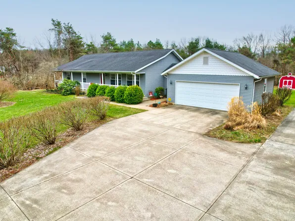 2688 White St, Niles, MI 49120
