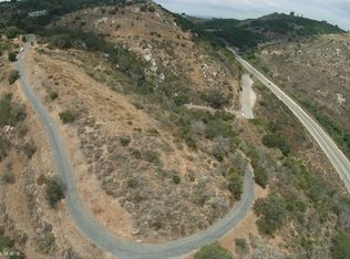 Hollyhill Rd, Vista, CA 92084