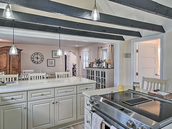 3rd image of 21140 N Bayside Rd