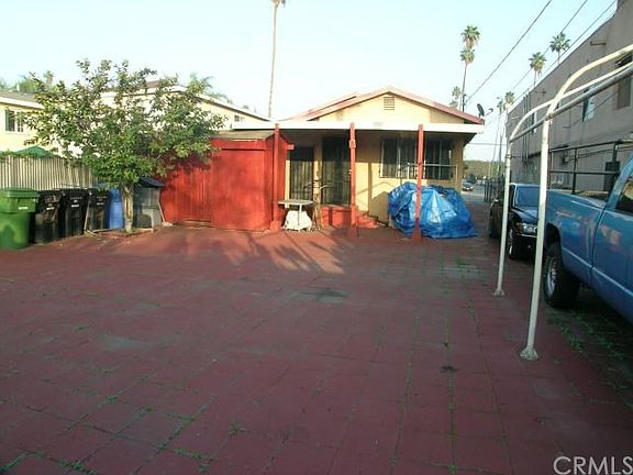 3rd image of 6609 S Figueroa St