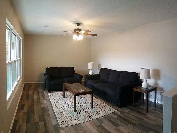 5th image of 15 N 77th Ave