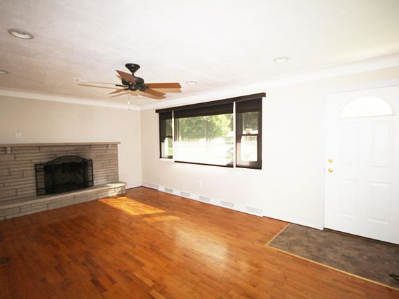 2nd image of 5435 E Uv Ave