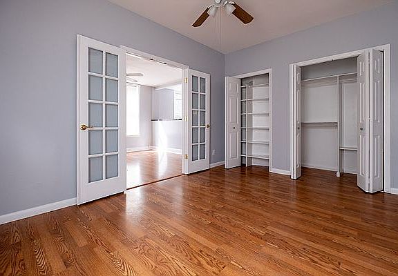4th image of 49-12 Vernon Blvd #3R