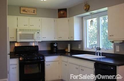 2nd image of 457 Jewell Dr