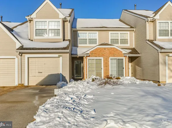 103 Doral Dr, Blackwood, NJ 08012